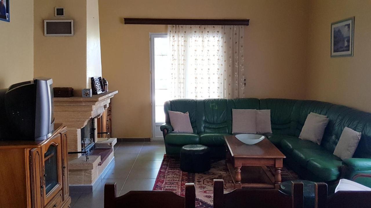 Charmante Maison Climatisee Vedene - Avignon Avec Piscine エクステリア 写真